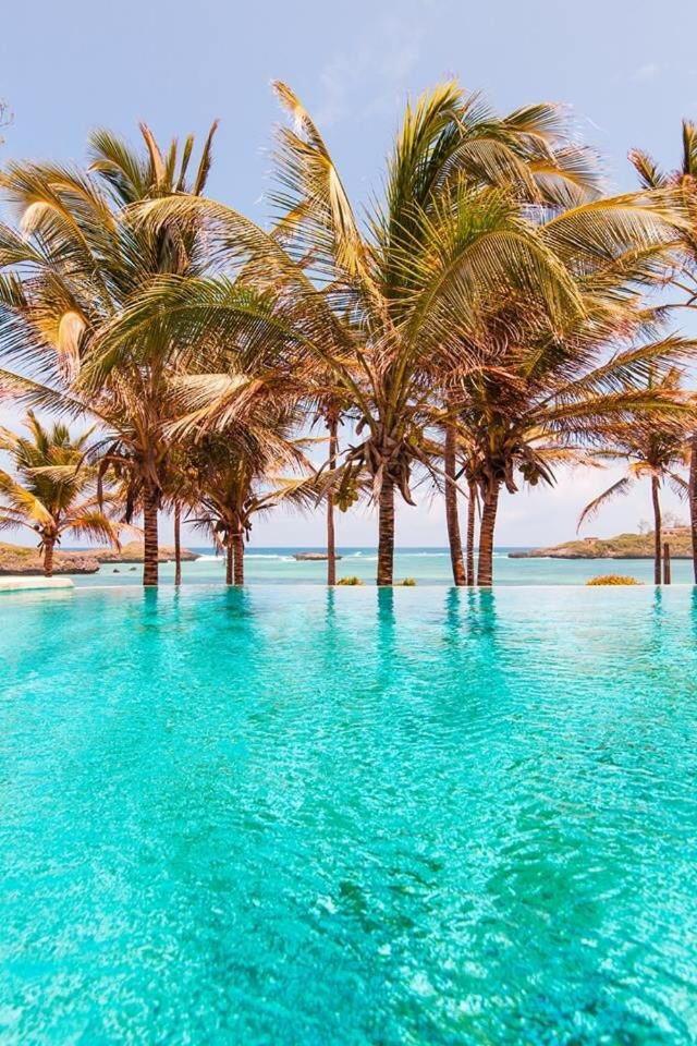 Tiwi Beach Resort & Spa Mombasa Exterior foto